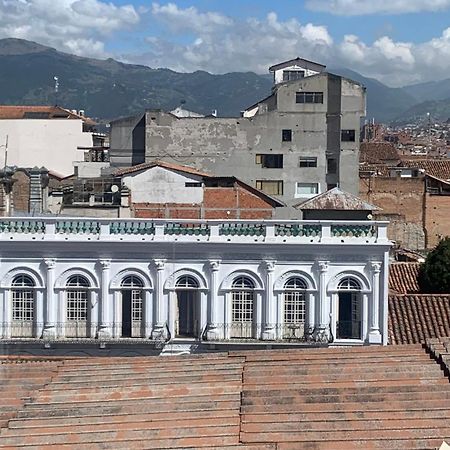 Del Parque Hotel & Suites Cuenca Extérieur photo